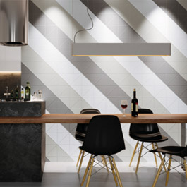 Overhead Hoodie With Colour Block